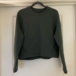 Lululemon Green Cropped Pullover Size 8